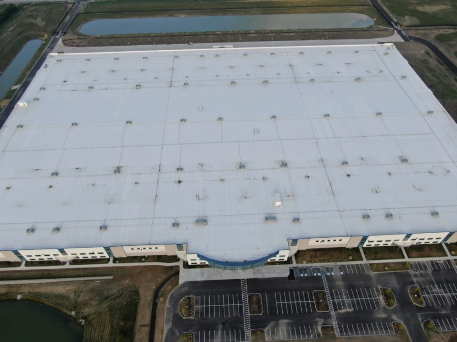 1,000,000 SF of Mechanically Attached TPO Diversified Roofing Services Diversified Roofing